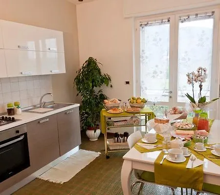 Rosa Bed & Breakfast *